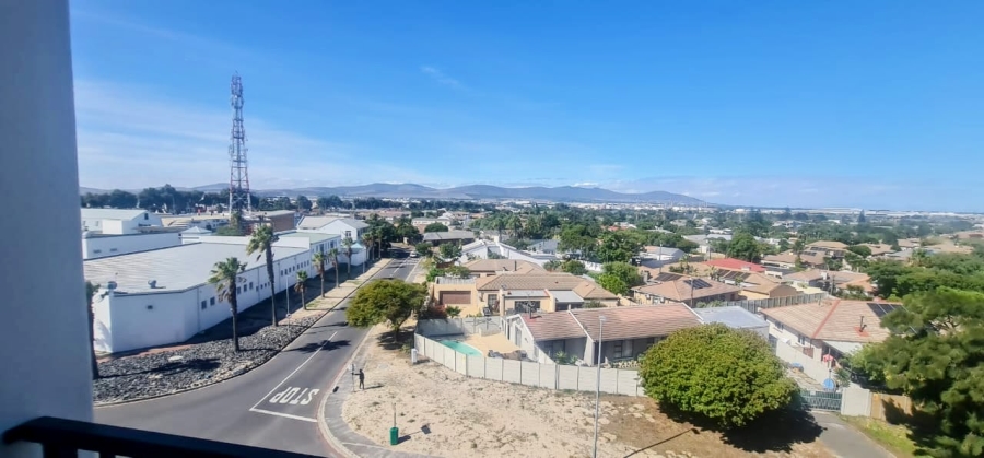 To Let 2 Bedroom Property for Rent in Flamingo Vlei Western Cape